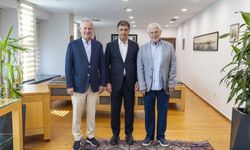 İş dünyasından Başkan Tugay'a ziyaret