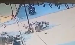 İki motosiklet kafa kafaya çarpıştı: 1 ölü, 1 yaralı