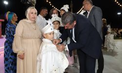 Bayındır’da yeni düğün salonu toplu sünnet şöleniyle açıldı