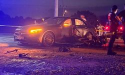 Otomobille çarpışan motosiklet sürücüsünden kötü haber!