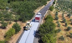 14 kilometrelik yol yenileniyor: Gördes’te asfalt seferberliği