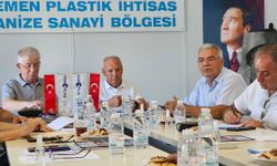 Plastik sektörü zirvesinde Başkan Esen'den 'erken sanayisizleşme' uyarısı!