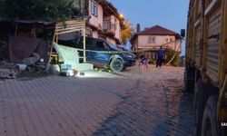 Babadan çifte infaz... Oğluyla tartışan iki kişiyi öldürdü!