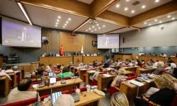 Büyükşehir Meclisi’nde koltuklar yeniden dağılıyor: Grup başkan vekili belediye başkanı mı olacak?