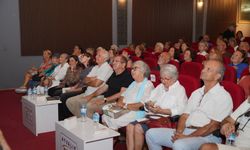 Feyza Hepçilingirler Ayvalık’ta “Ustamıza Saygı” Etkinliğinde