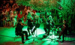 Dünyaca ünlü Macar gruptan unutulmaz gece