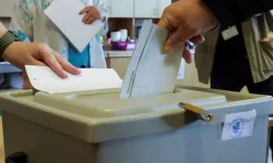 Almanya'da aşırı sağcı AfD'den tarihi zafer