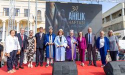 İzmir'de yılın ahisi belli oldu