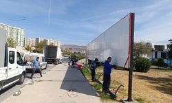 Büyükşehir'den 'bilboard' krizine açıklama: Yetki bizde, hurdaya çıkarmadık