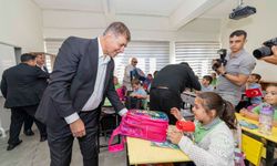 Bayındır Kızıloba’da okul sevinci: Çocuklar yeni okullarına kavuştu