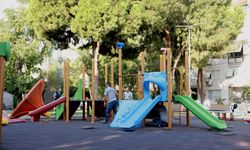 Bayraklı’da park seferberliği: 28 park yenileniyor