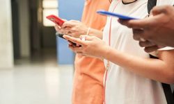 O ülkede ilkokullarda cep telefonu kullanımı yasaklandı
