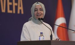 AK Parti Genel Başkan Yardımcısı Kaya görevinden affını istedi