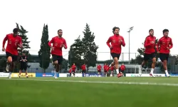 Fransa maçı öncesi A Milli Futbol Takımı idmanında iki eksik!