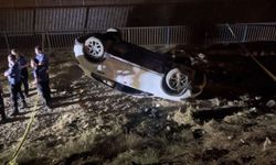 Şarampole devrilen otomobilin sürücüsü öldü
