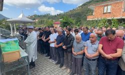 Çok büyük acı: Su dolu menfez iki çocuğu yuttu!