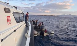 Sahil Güvenlik fark etti: 19 düzensiz göçmen yakalandı