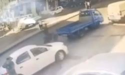 Kamyonetin kapısı dehşet saçtı: 1 ağır yaralı!