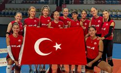 Aras Kargo'dan kulüpleri İzmir'de buluşturan turnuva!