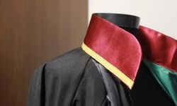 İzmirli avukata verilen cezaya AYM freni!