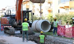 Manisa’nın ilçelerinde yol ve altyapı seferberliği
