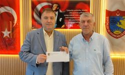 Müşterisinin parasını iade eden taksiciye Başkan Özkan’dan ödül