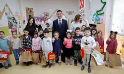 Bayraklı'da eğitime anaokulundan üniversiteye kadar destek!