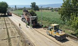 Aydın'da yol yenileme çalışmaları devam ediyor