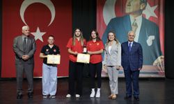 Konak’ta sporun emektarlarına vefa gecesi