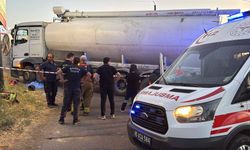 Kamyon ile motosiklet çarpıştı: Genç sürücü hayatını kaybetti!