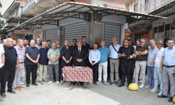 Salihli’de kuyumcular kepenk indirdi: Soygun girişimine tepki
