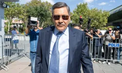 Melih Gökçek'ten 'sakız çiğnemesi' hakkında açıklama