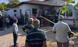 Bir erkek oğlunu tahrayla öldürdü, gelini ve torununu yaraladı