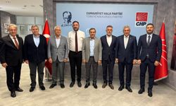 CHP İzmir’de eski başkanlar sahaya iniyor: 30 ilçede seferberlik