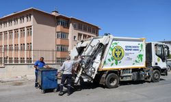 Buca’da çöp aracı gündemi: Bakanlıktan yardım istenecek!