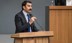 AK Partili Kişili uyardı: Şehir çürüyor, yollar ve kaldırımlar çürüyor!