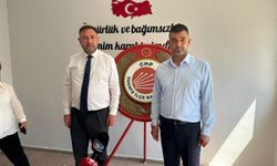 CHP’li Gümrükçü’den Yeni Parti’ye cunta benzetmesi