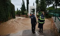 Sağanak Muğla'yı vurdu: Mahsur kalan 9 kişi kurtarıldı