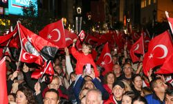 Karşıyaka Cumhuriyet aşkıyla tek yürek!