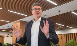 YENİ Parti'de deklarasyon krizi ve ilçe başkanlarına uyarı: "Aziz Bey haklı"