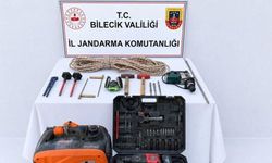 Kaçak kazı yapan 5 şüpheli suçüstü yakalandı