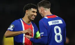 Fransa'daki olaylar futbolu da vurdu