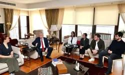 Mansur Yavaş, Vahap Seçer'in ailesini ziyaret etti