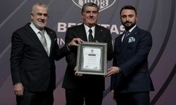 Beşiktaş Kulübünde mazbata töreni yapıldı!