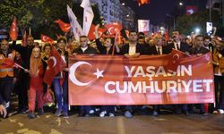 Karabağlar’da Cumhuriyet’in103.yılı coşkuyla kutlandı