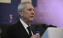 İlk görüşme gerçekleşti: Aziz Yıldırım'dan yerli teknik direktöre telefon