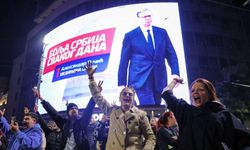 Sırbistan'da 12 yıllık Vucic dönemi sona erdi!