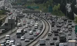 Trafikte saldırı görüntüleri ele verdi: Sürücüye 180 bin TL ceza