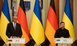 Almanya Başbakanı Kiev'de