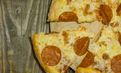 Ünlü pizza zinciri şubelerini kapatıyor: Üç kez iflas başvurusu yapmıştı...